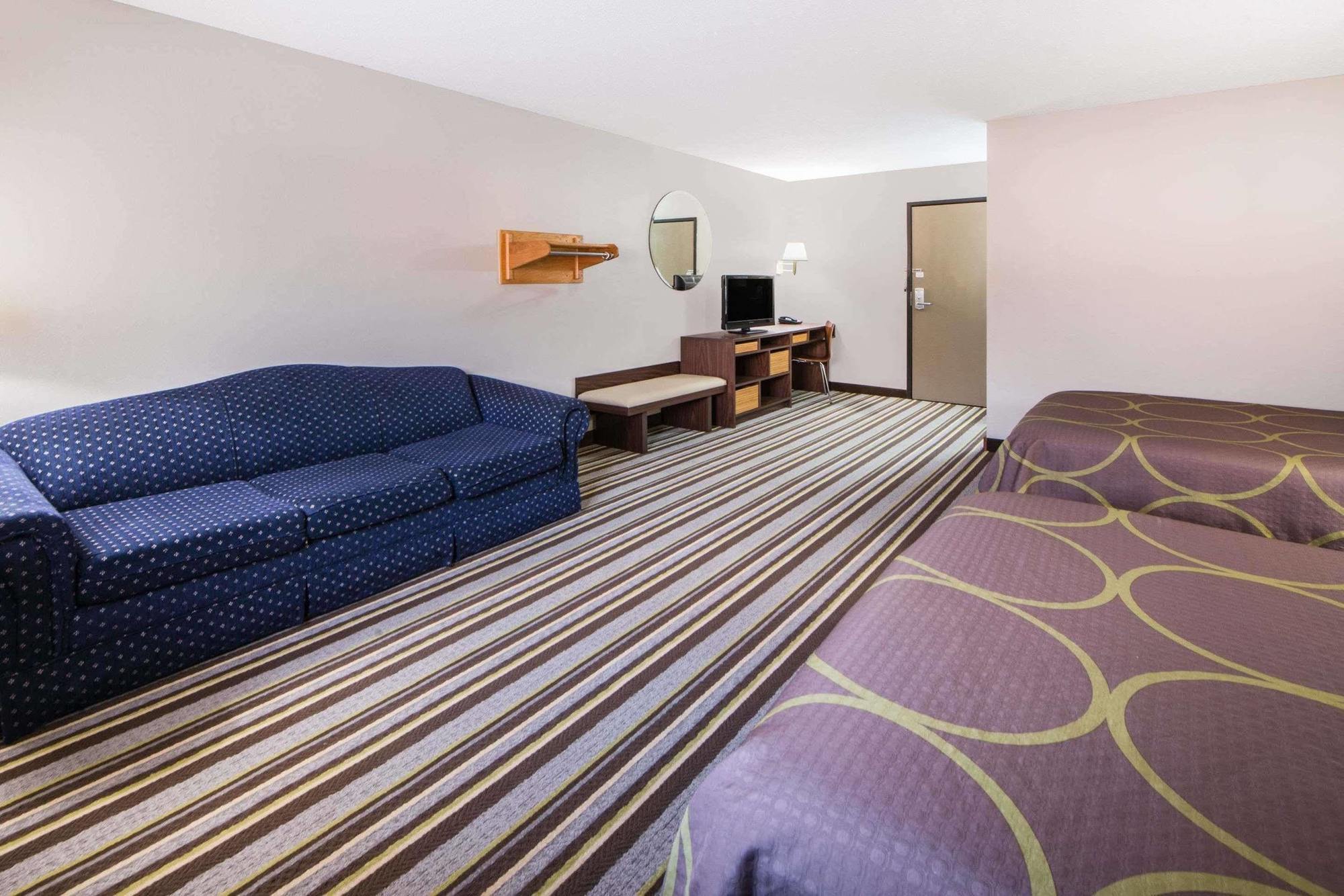 Super 8 By Wyndham Nevada Hotel Luaran gambar